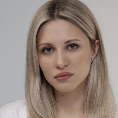 Александра Топчиева фото
