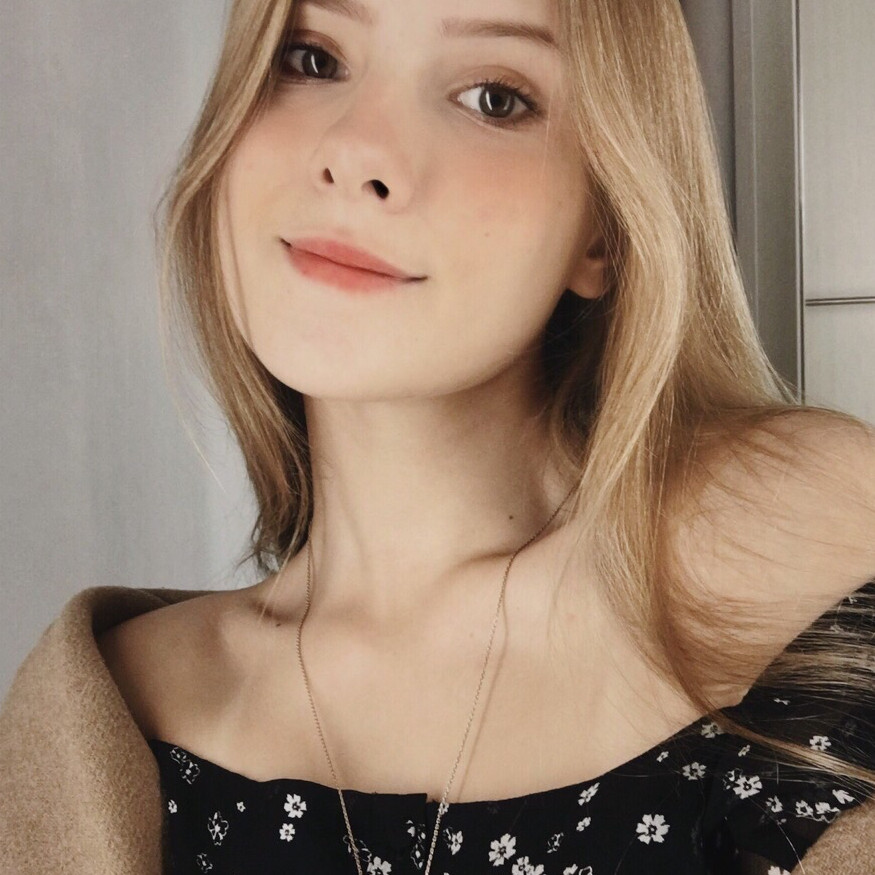 Юлиана Высоцкая фото