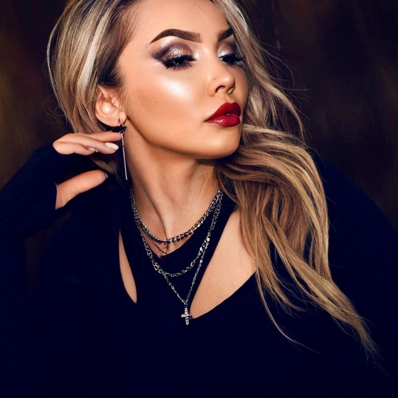 Яна Иванчина фото