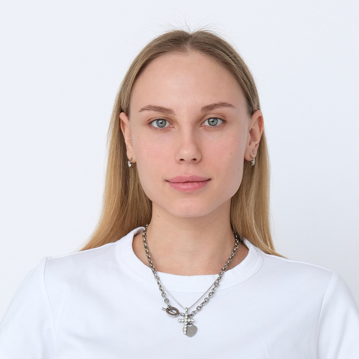 Арина Захарова фото
